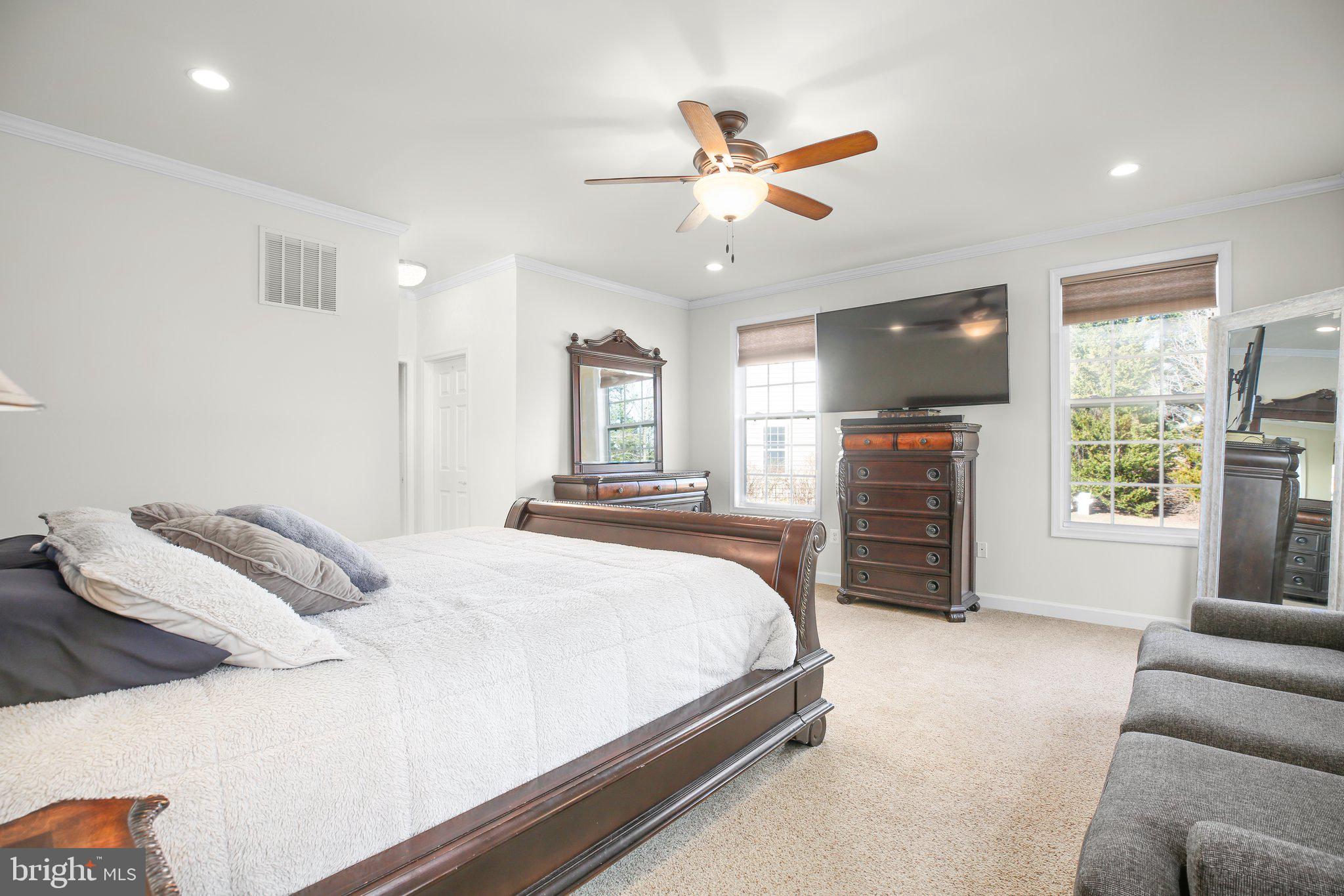 3 Gabriels Ln