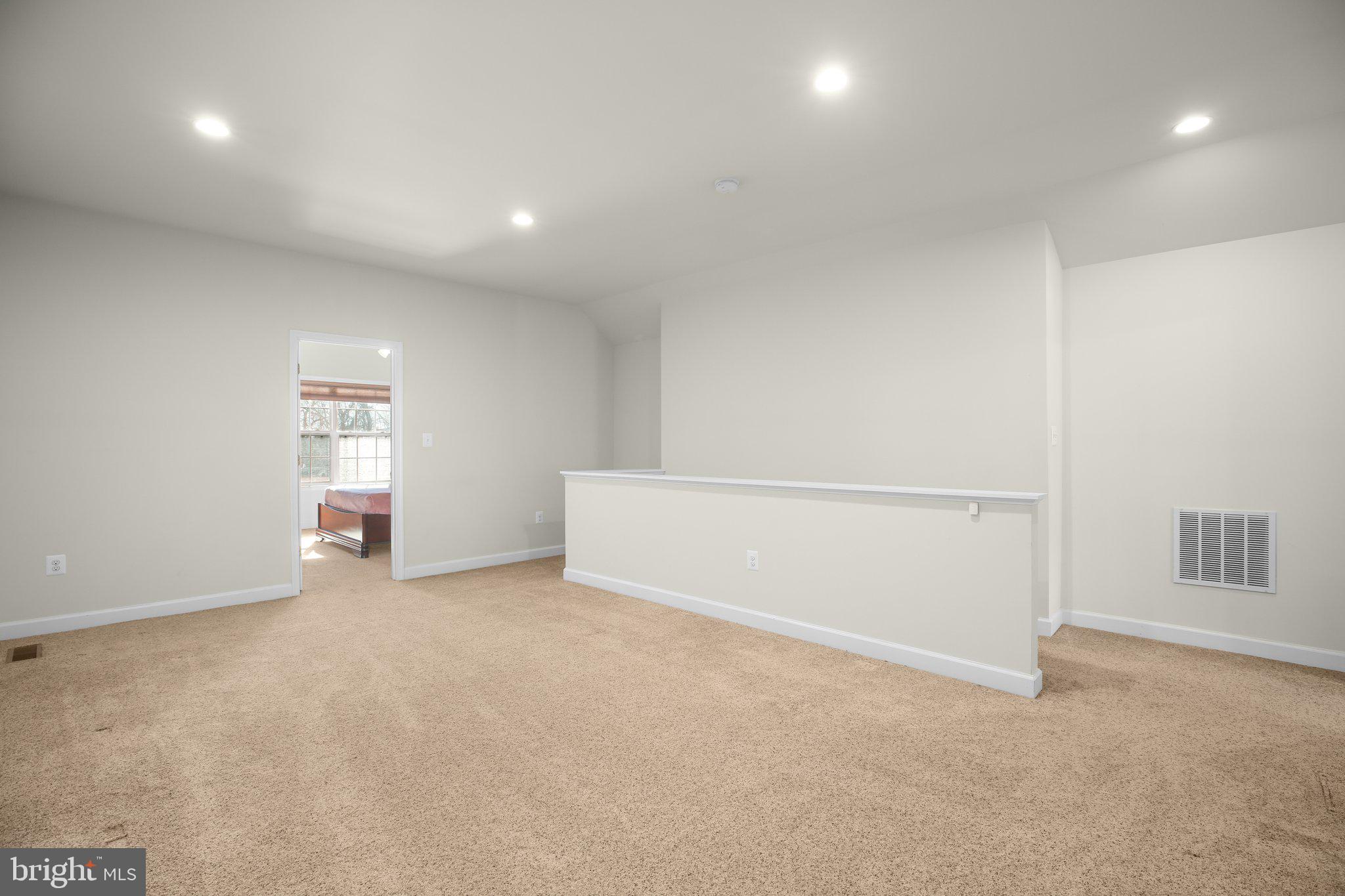 3 Gabriels Ln