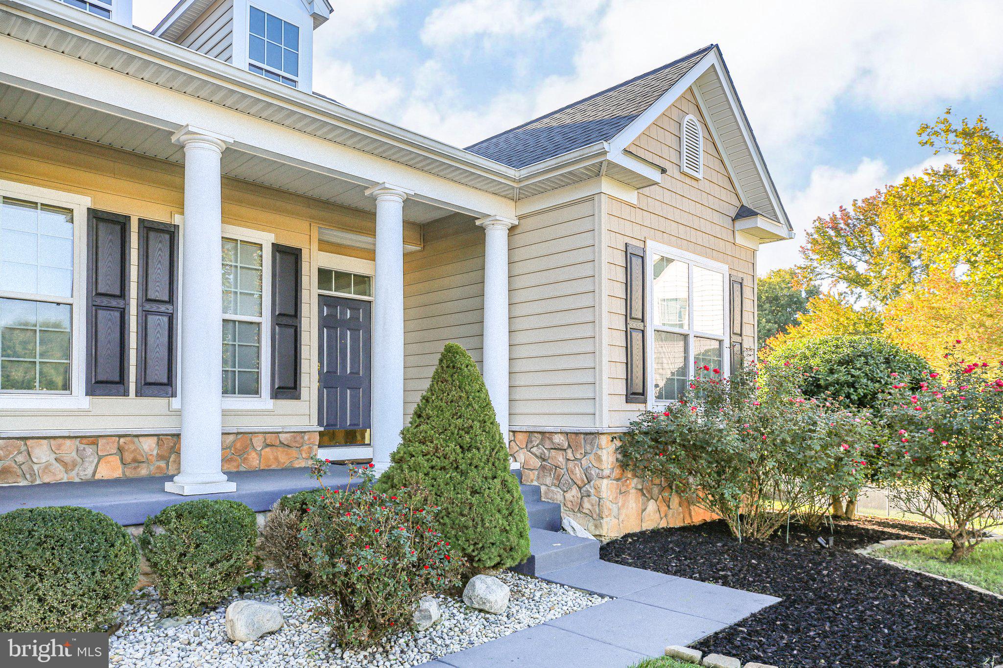 3 Gabriels Ln