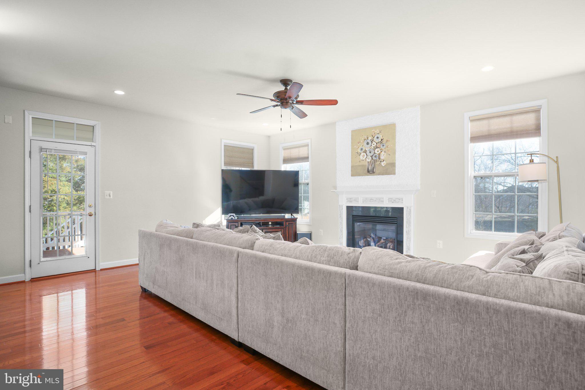 3 Gabriels Ln
