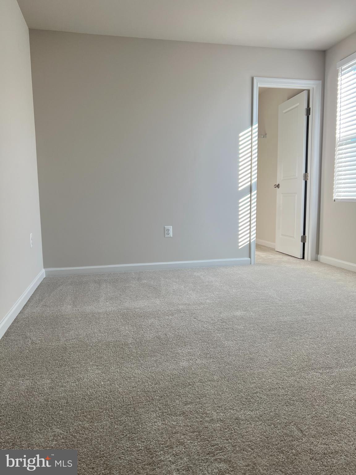 1813 CREEK BOTTOM PL
