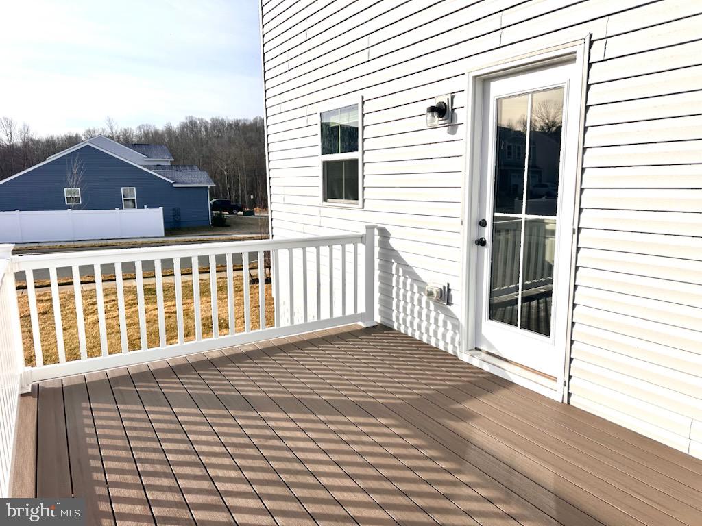 1813 CREEK BOTTOM PL