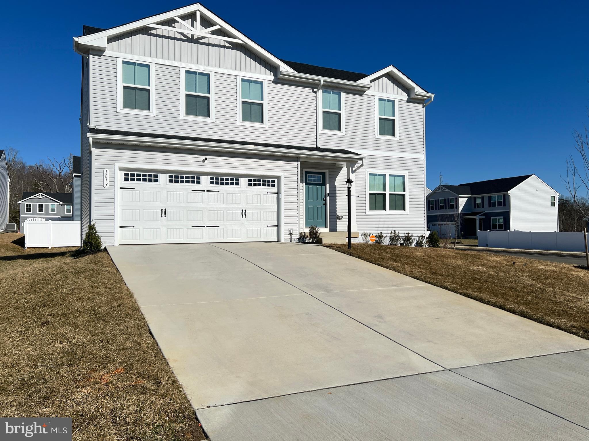 1813 CREEK BOTTOM PL