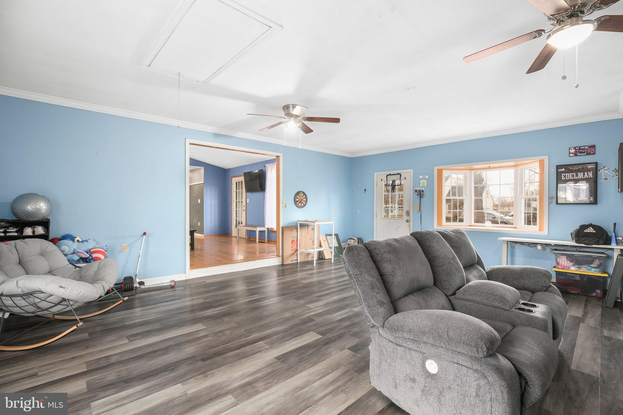 61 Cornwallis Dr