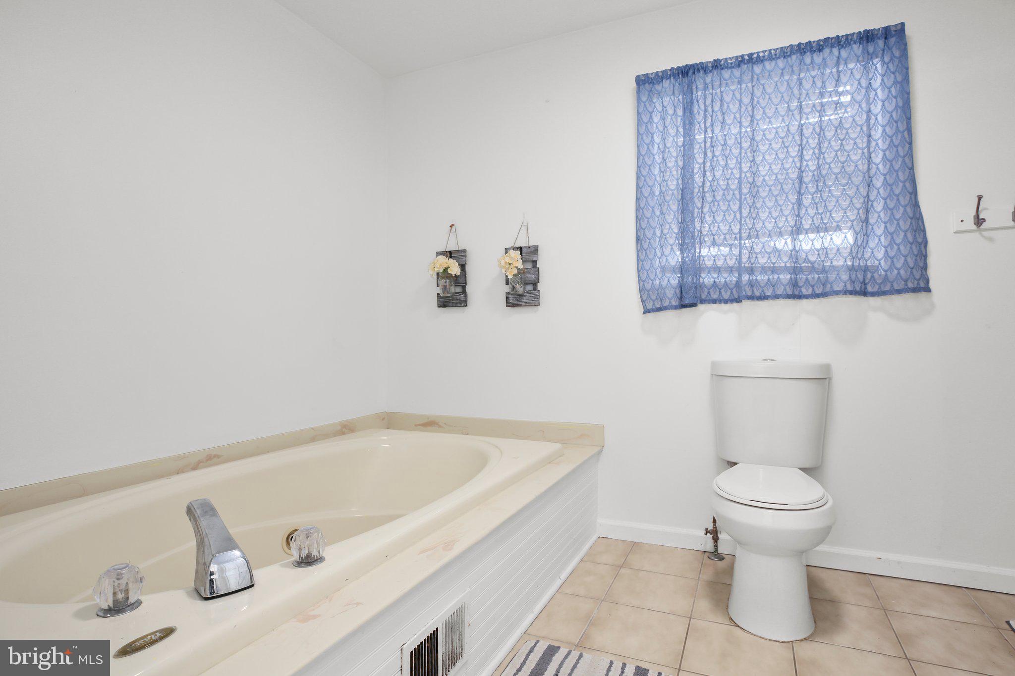 61 Cornwallis Dr