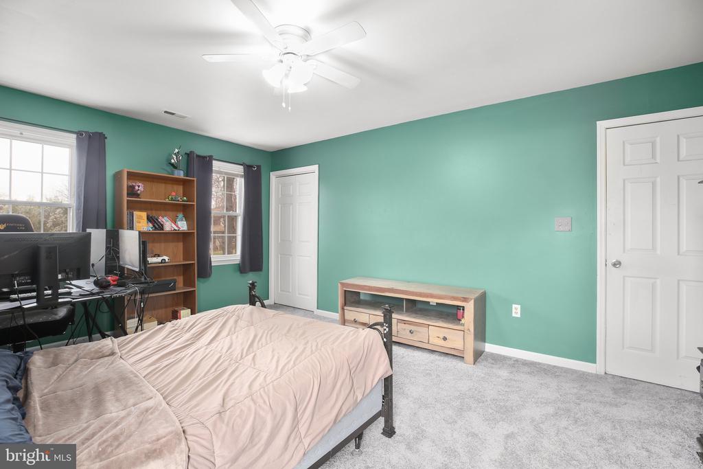 61 Cornwallis Dr