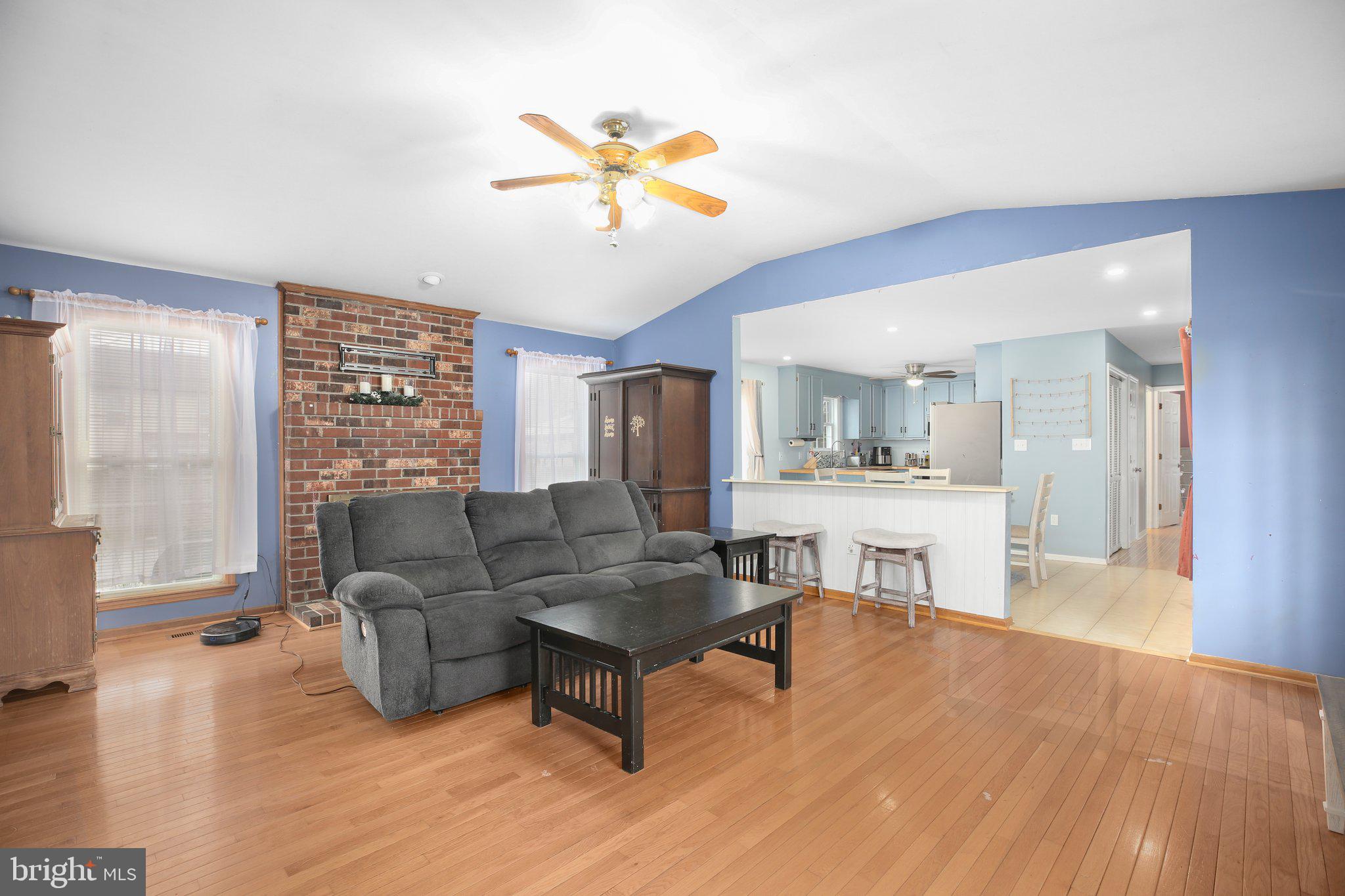 61 Cornwallis Dr