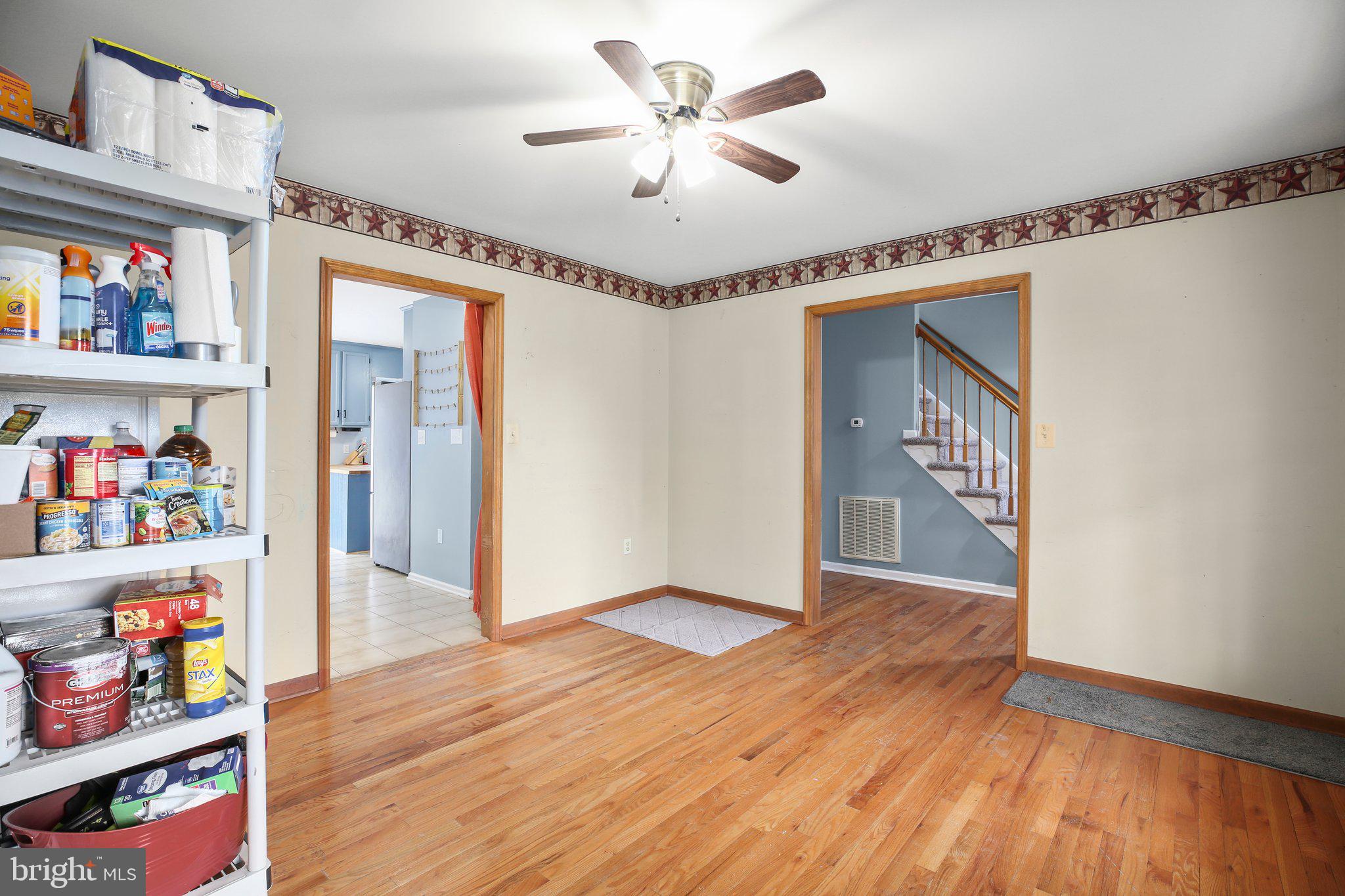 61 Cornwallis Dr