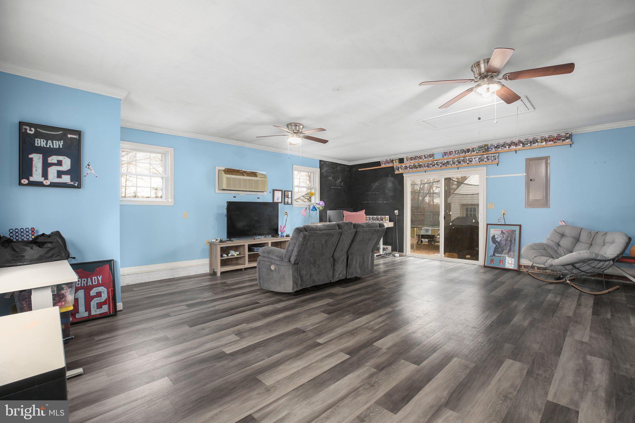 61 Cornwallis Dr