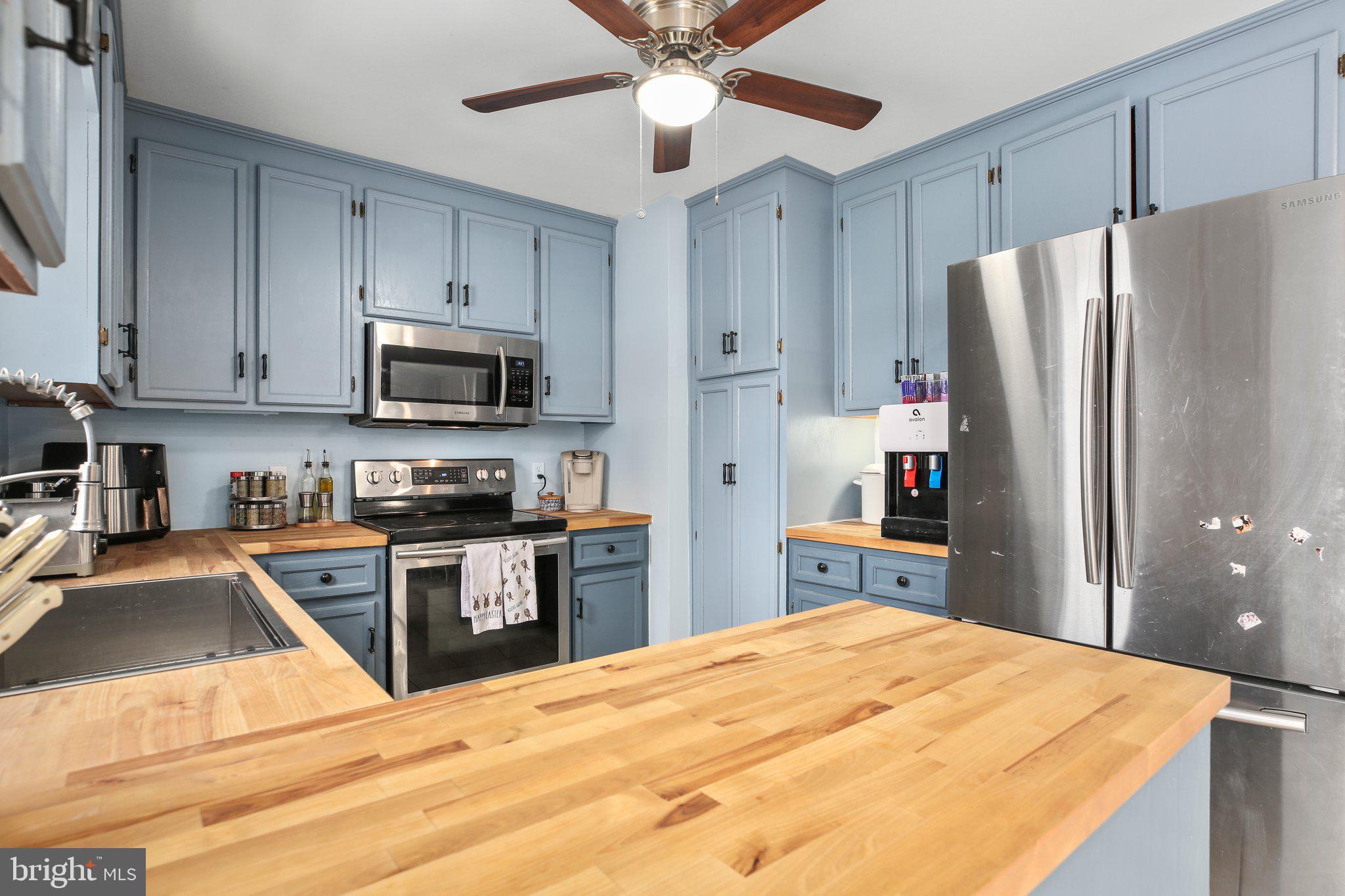 61 Cornwallis Dr