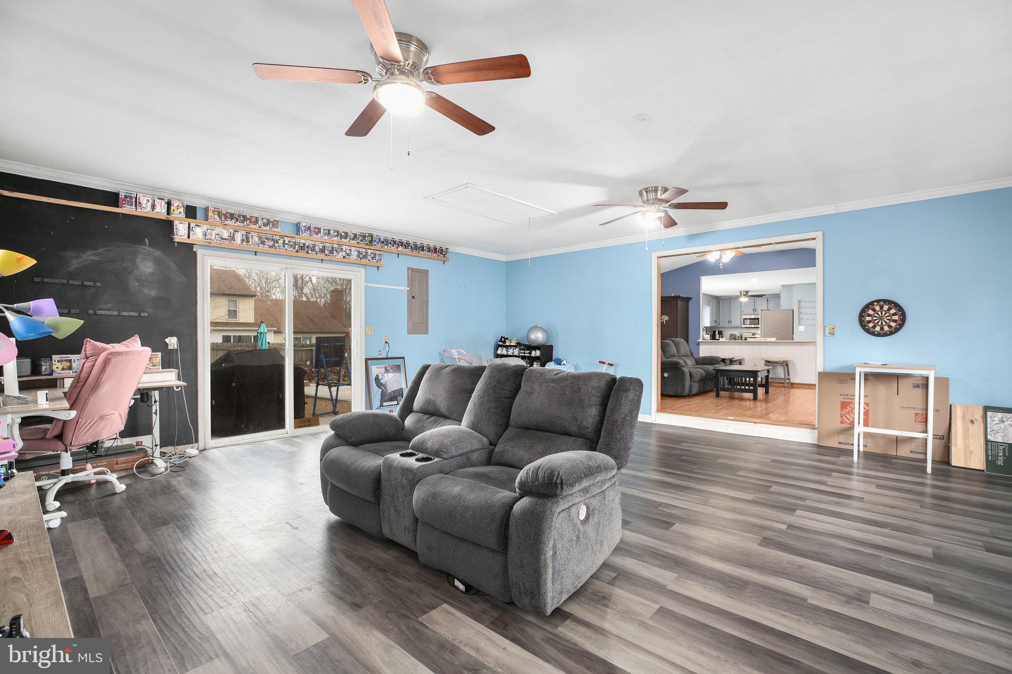 61 Cornwallis Dr
