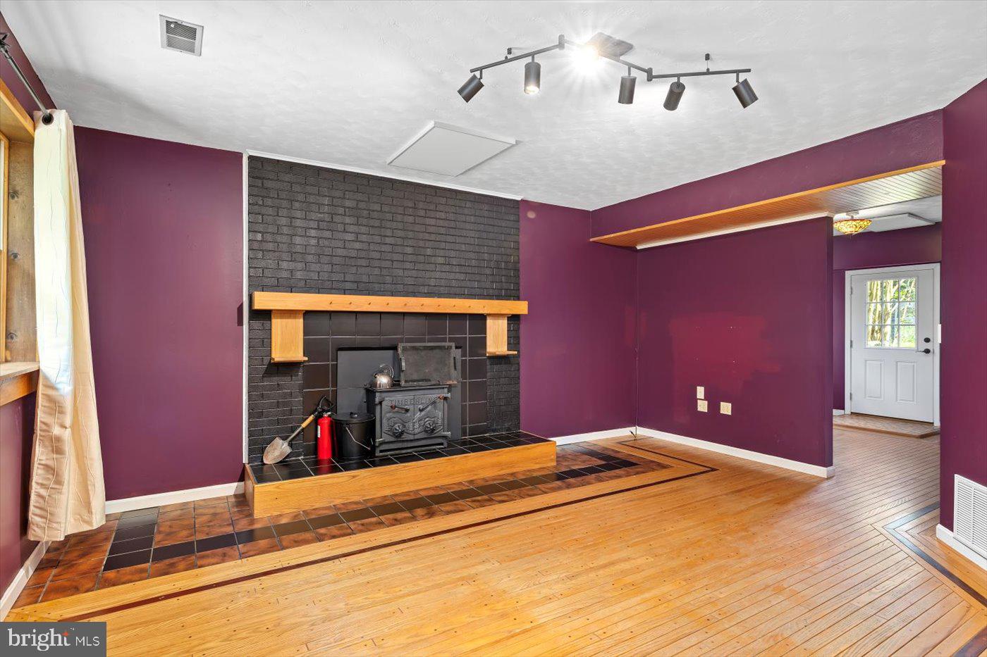41 Richards Ferry Rd