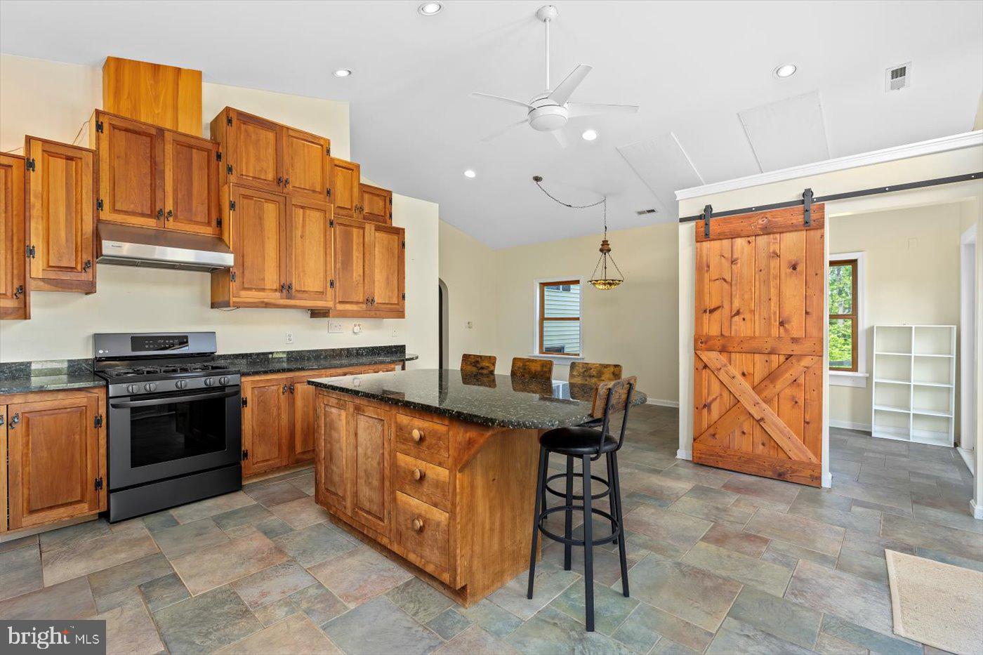 41 Richards Ferry Rd