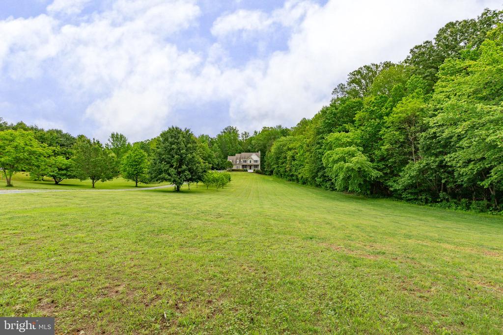 838 Hartwood Rd
