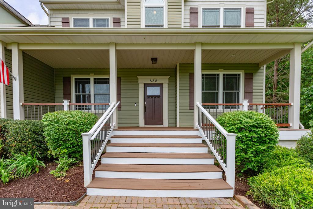 838 Hartwood Rd