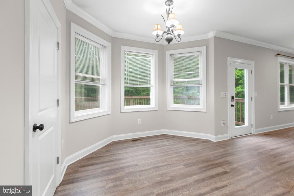 838 Hartwood Rd