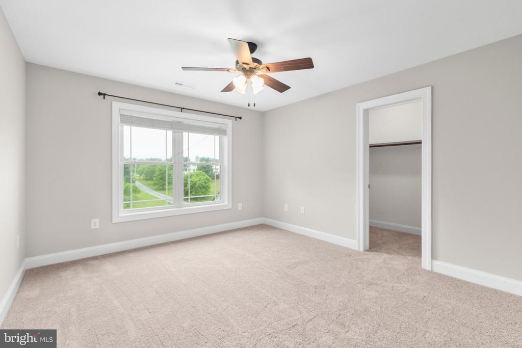 838 Hartwood Rd