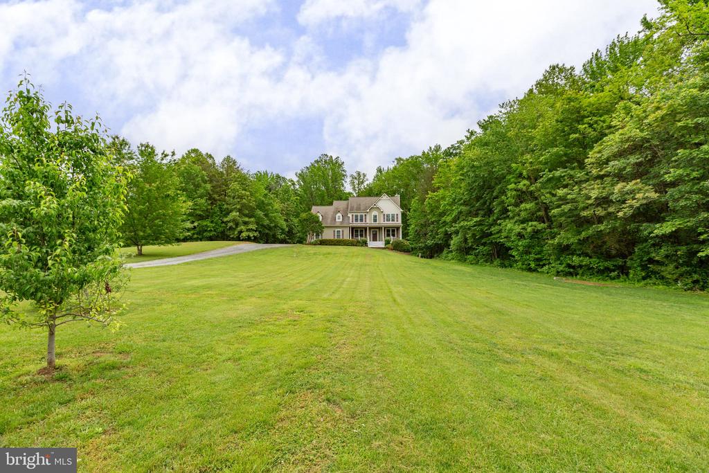 838 Hartwood Rd