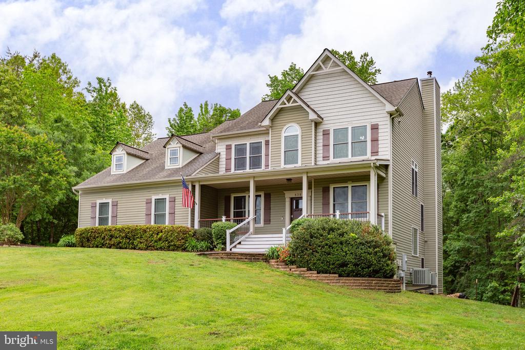 838 Hartwood Rd