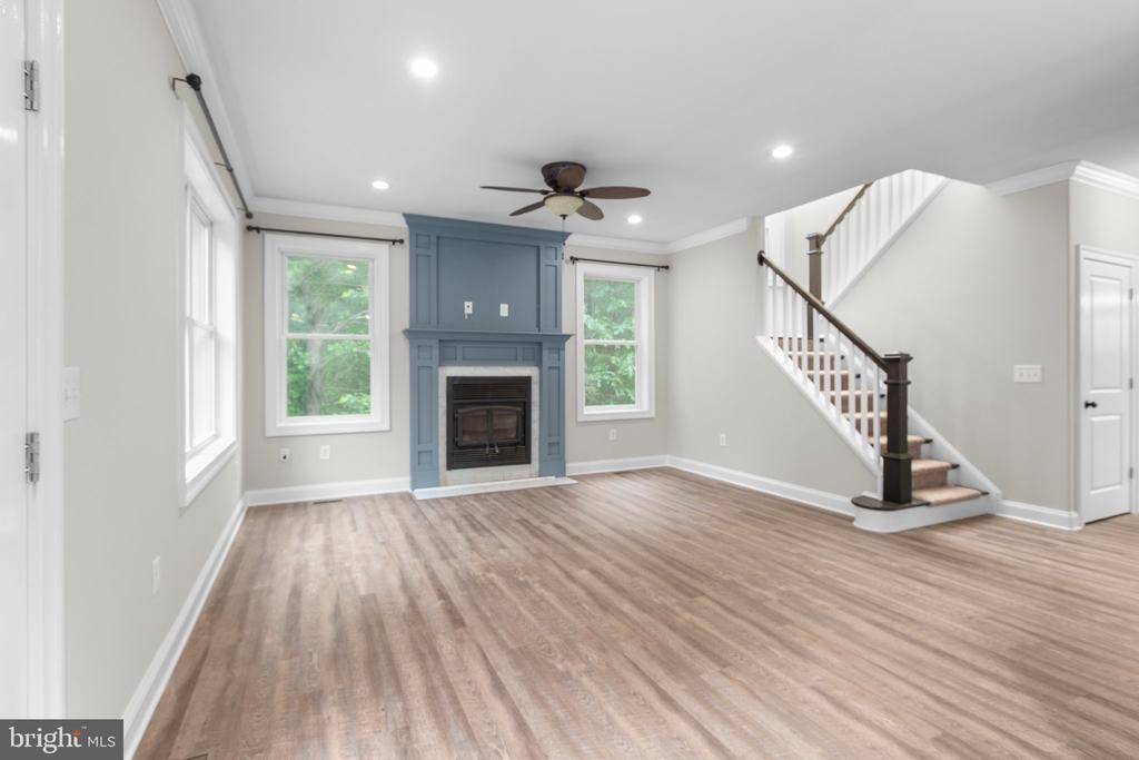838 Hartwood Rd