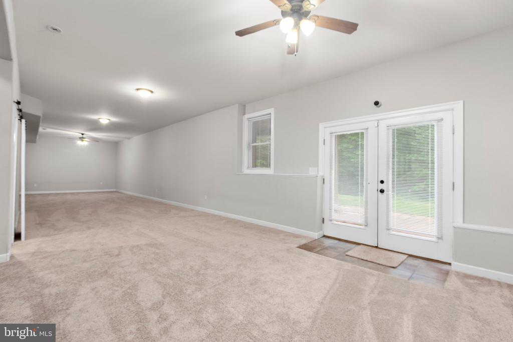 838 Hartwood Rd