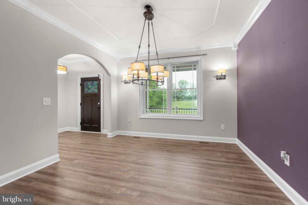 838 Hartwood Rd