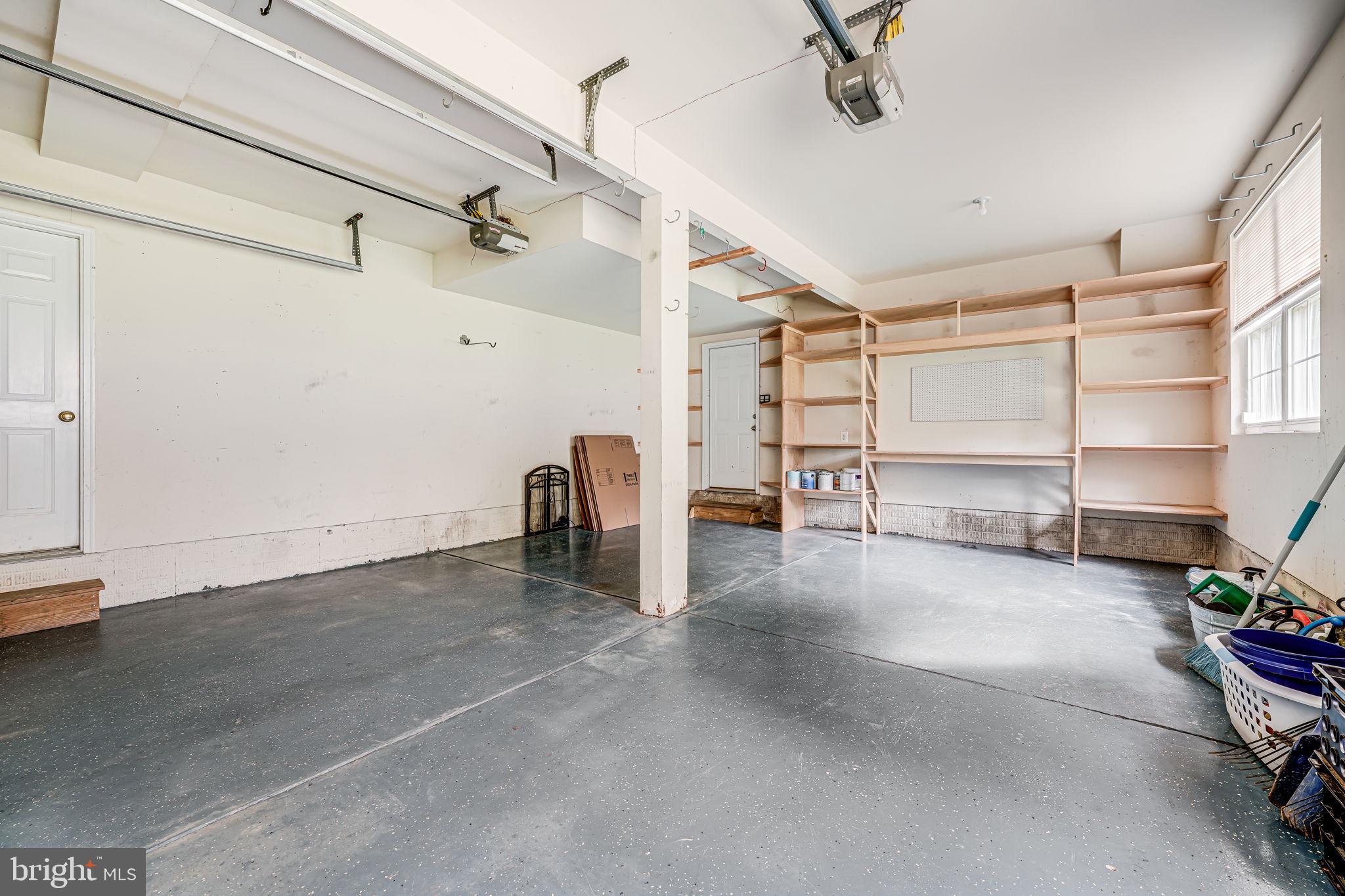 20 BREEZY HILL DRIVE