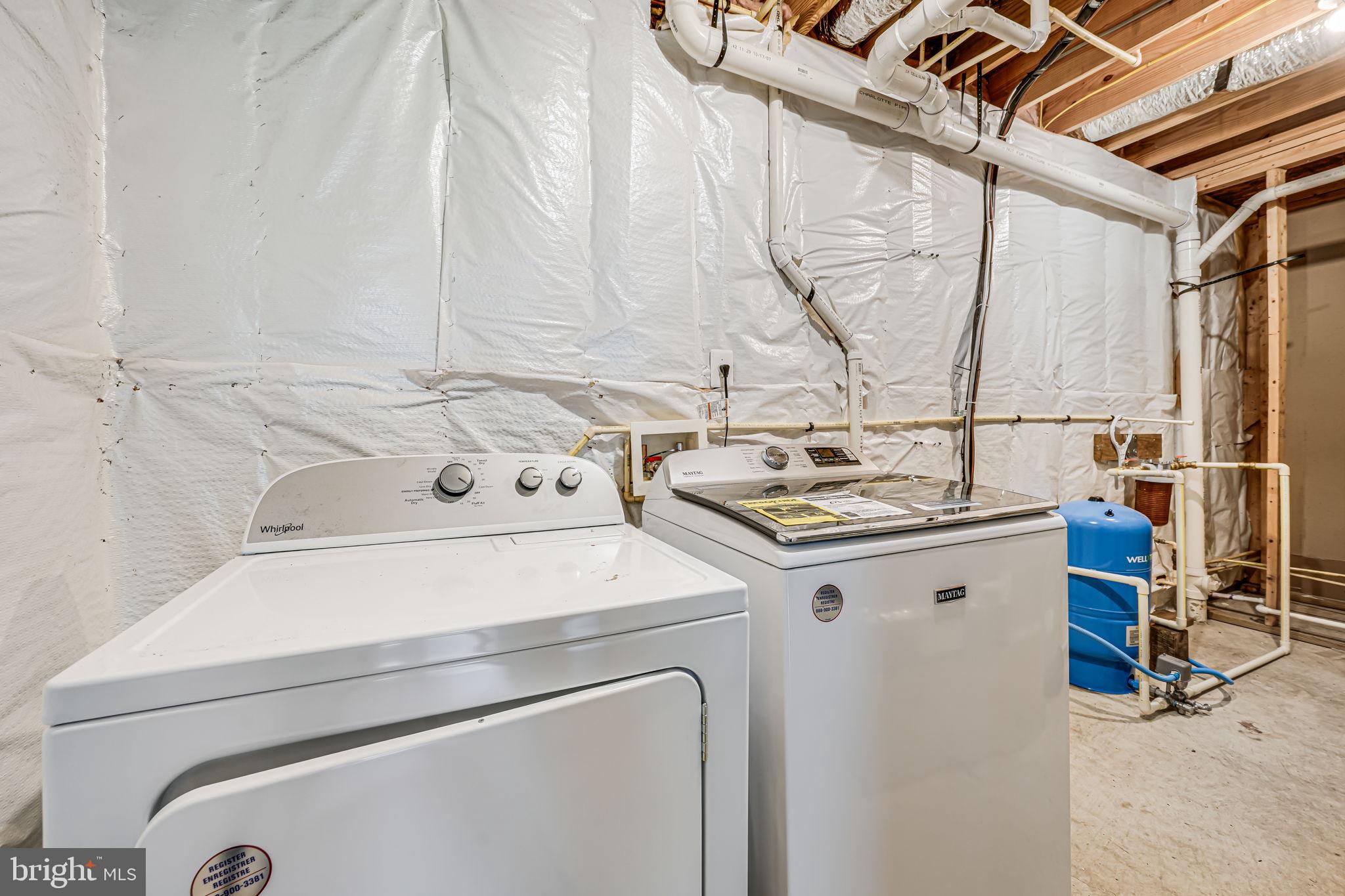 20 BREEZY HILL DRIVE