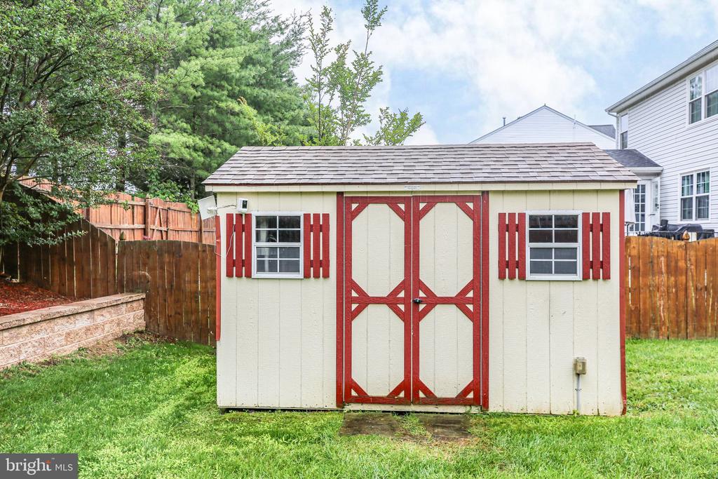 40 Fletcher Dr