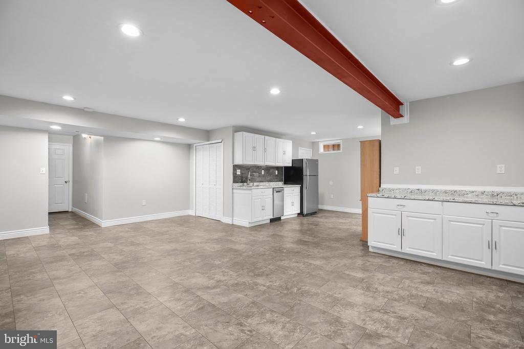 40 Fletcher Dr