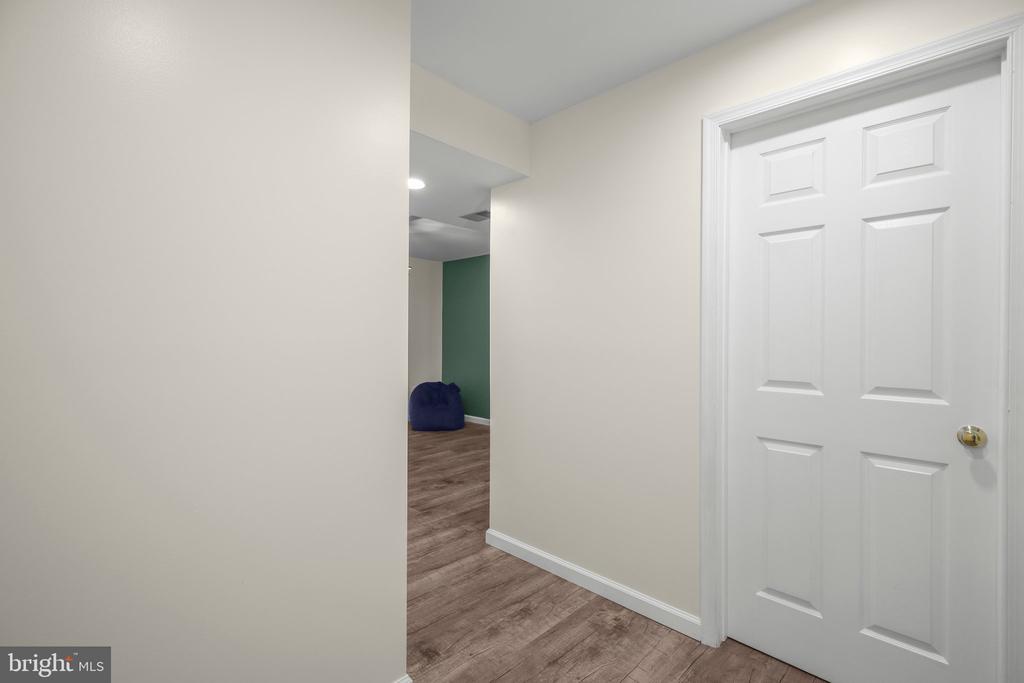 32 Cherry Laurel Dr
