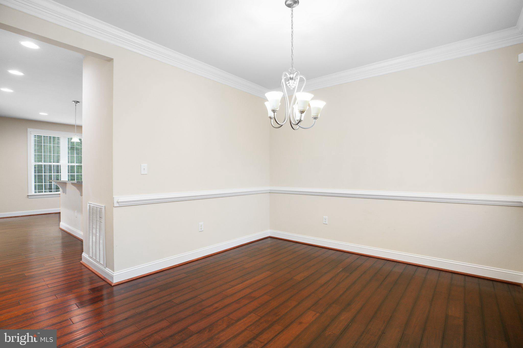 66 Marsh Rd
