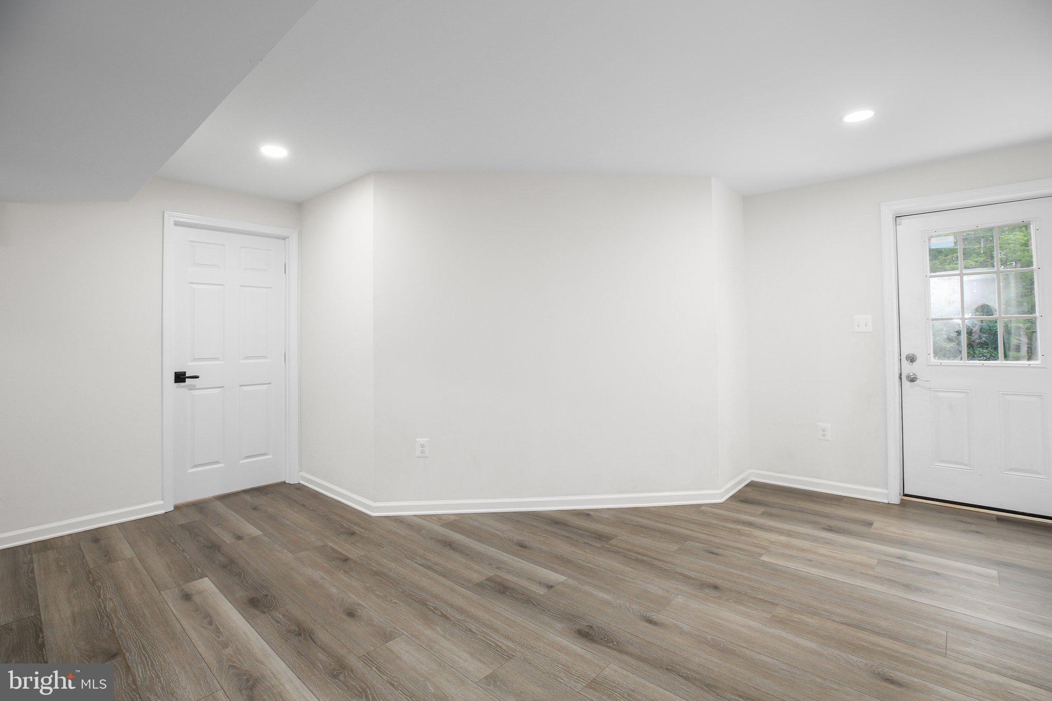 66 Marsh Rd