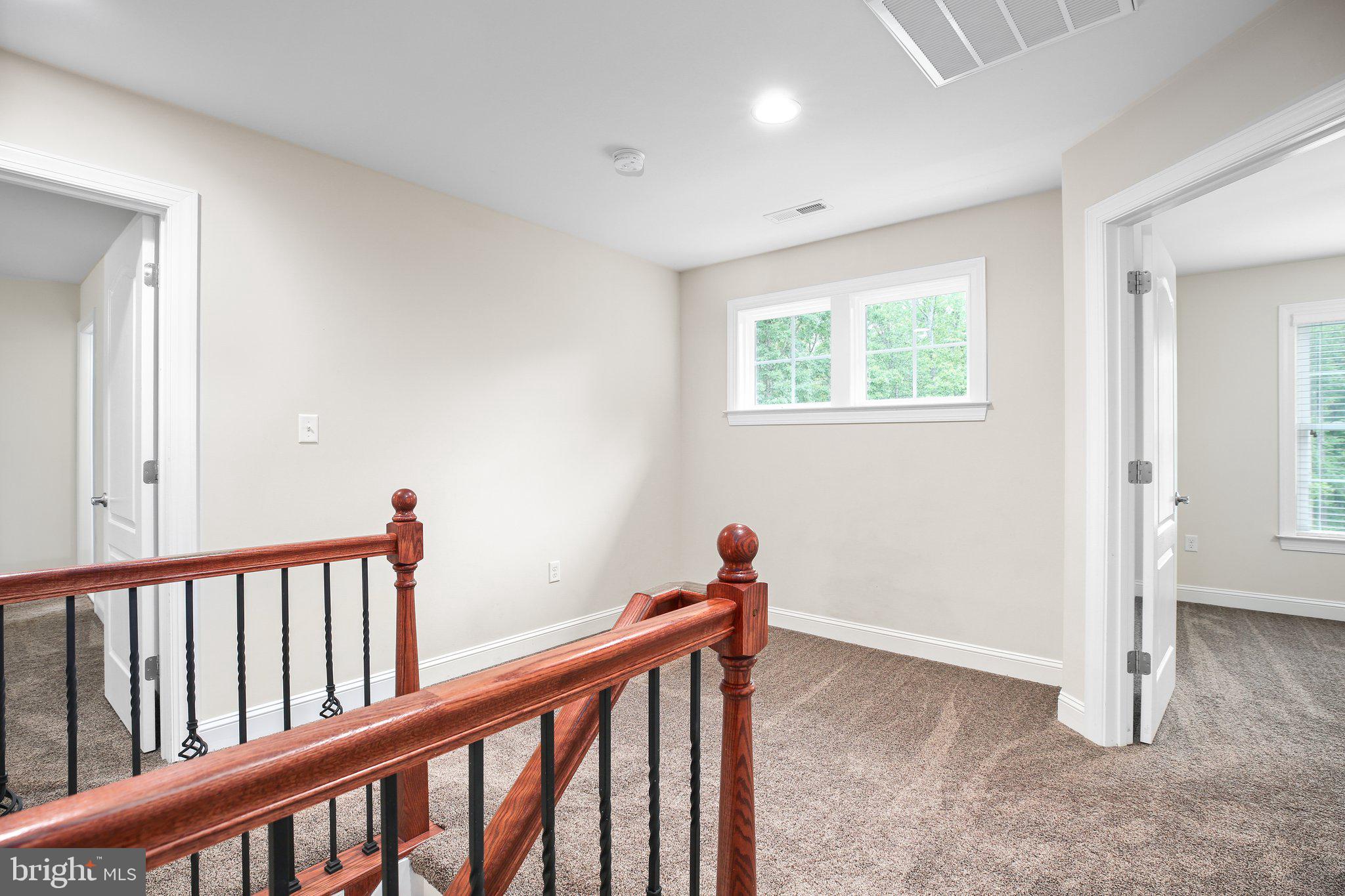 66 Marsh Rd