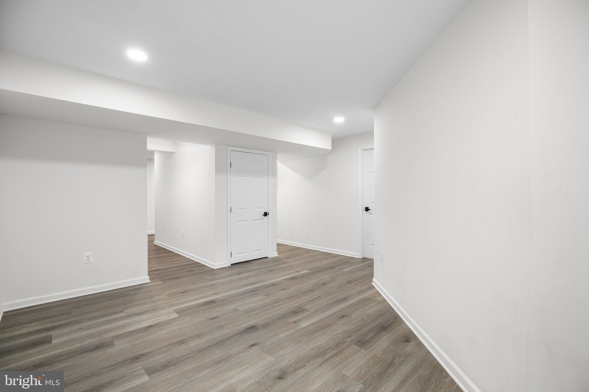 66 Marsh Rd