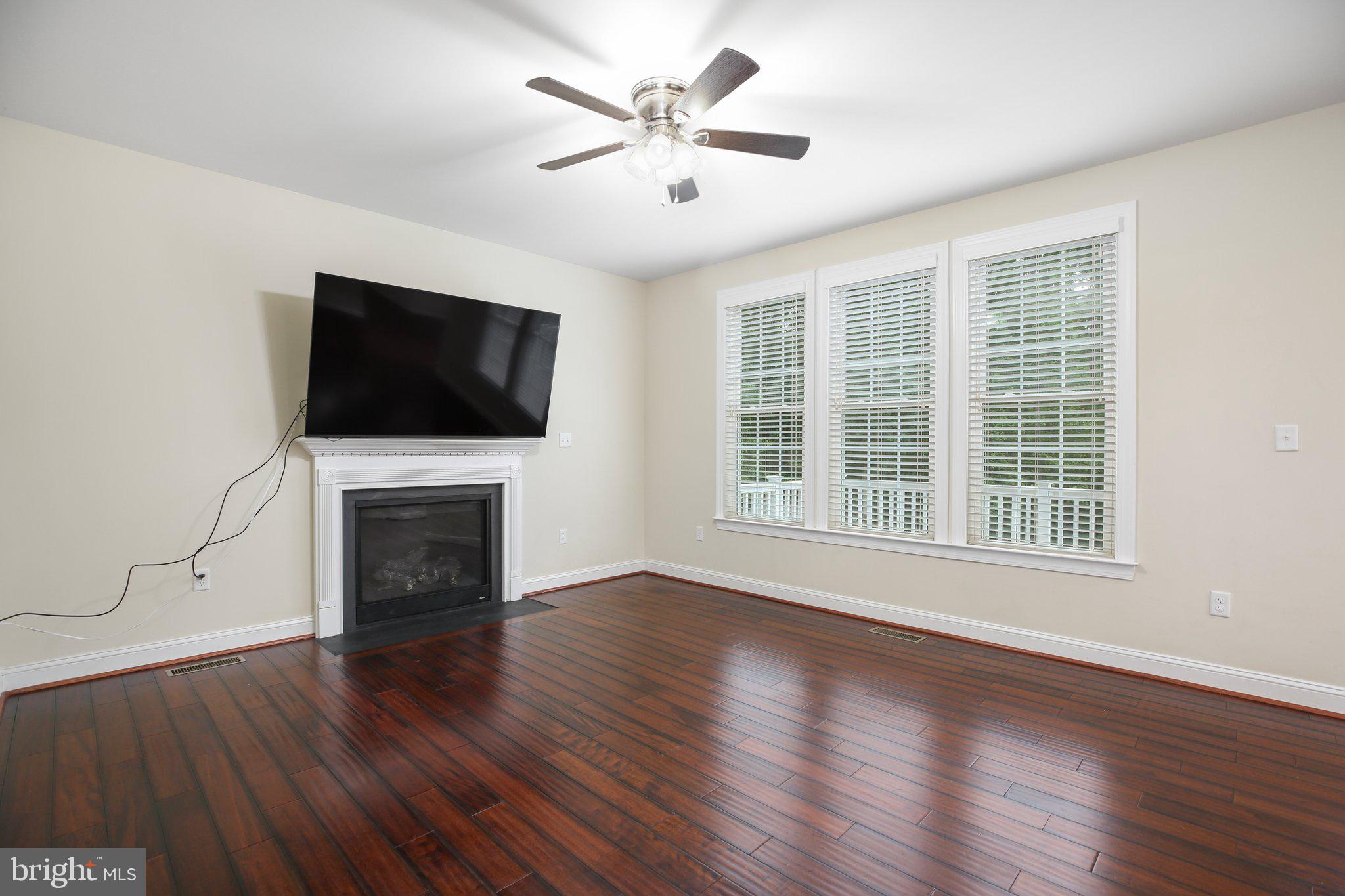 66 Marsh Rd