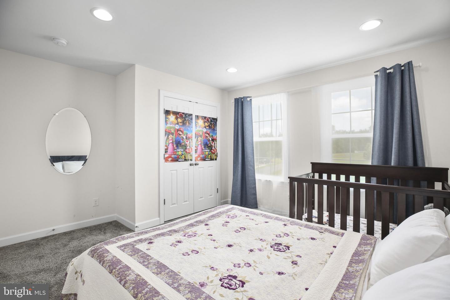 225 Perth Dr