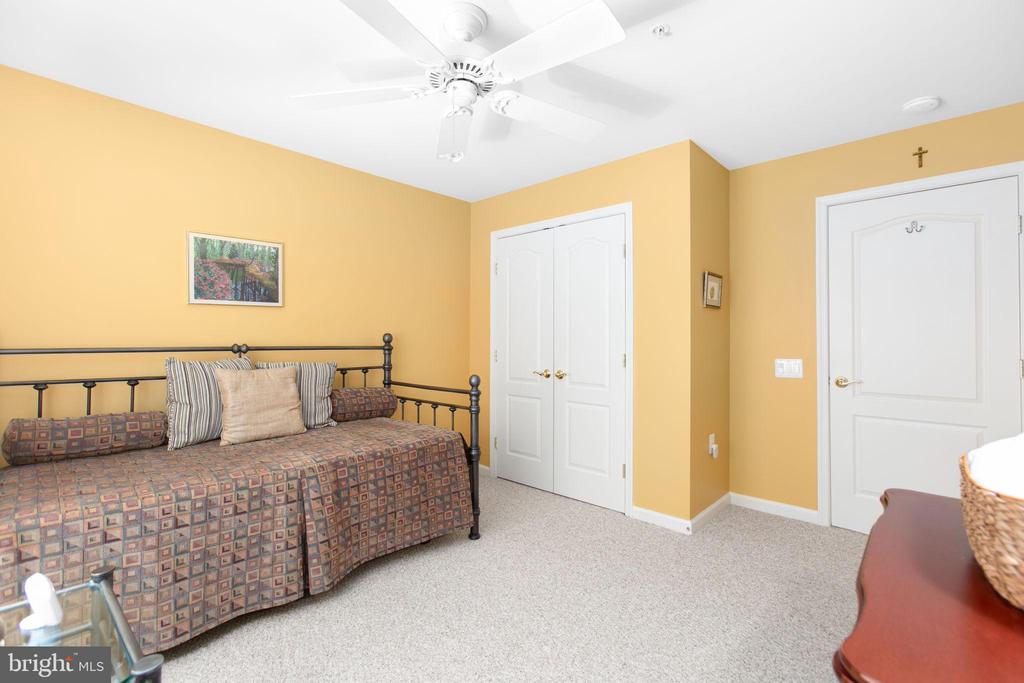 107 LEGEND DRIVE