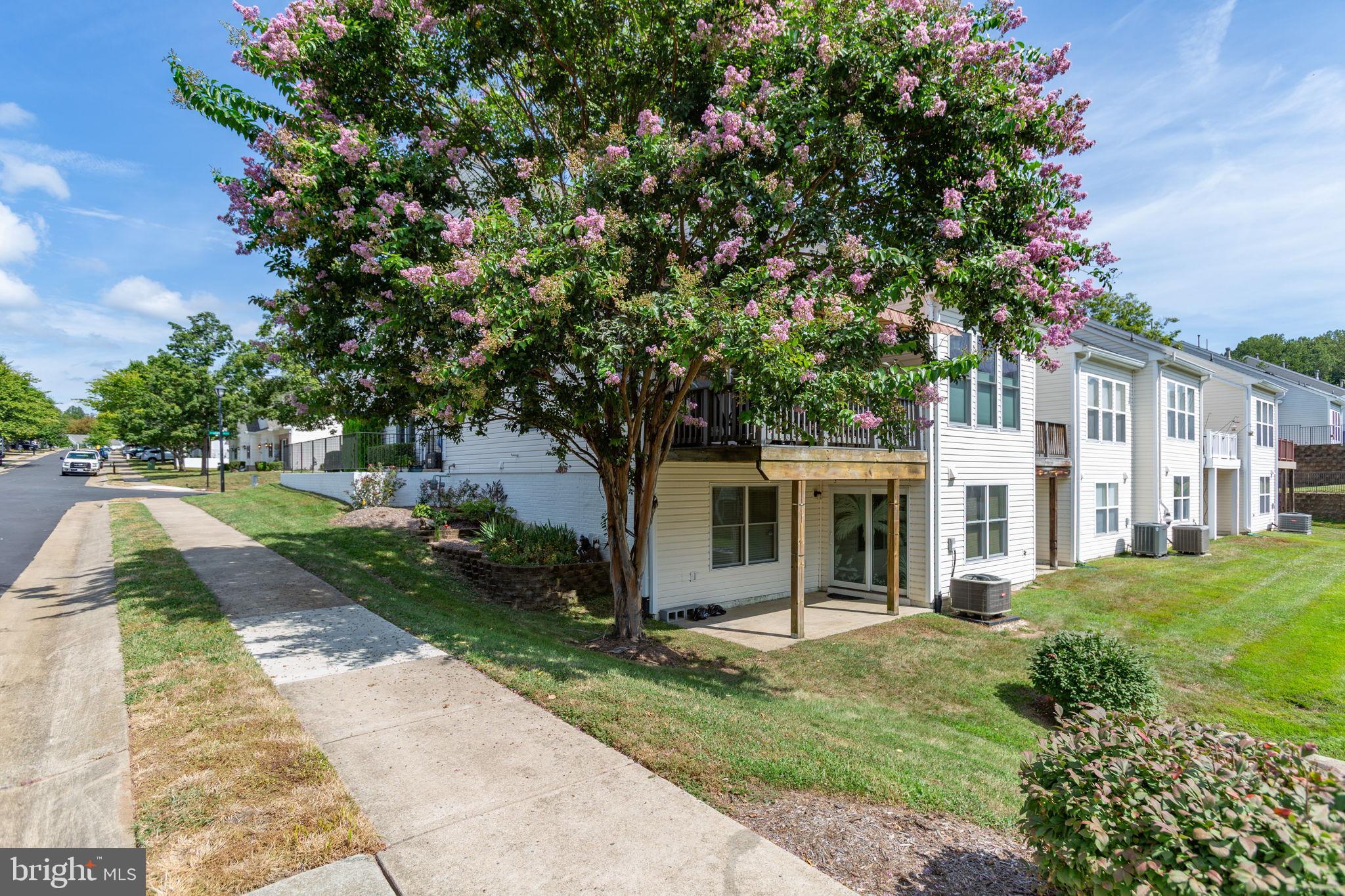 107 LEGEND DRIVE