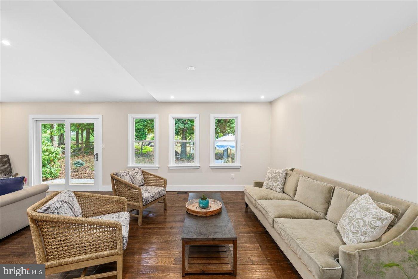 1229 AQUIA DRIVE