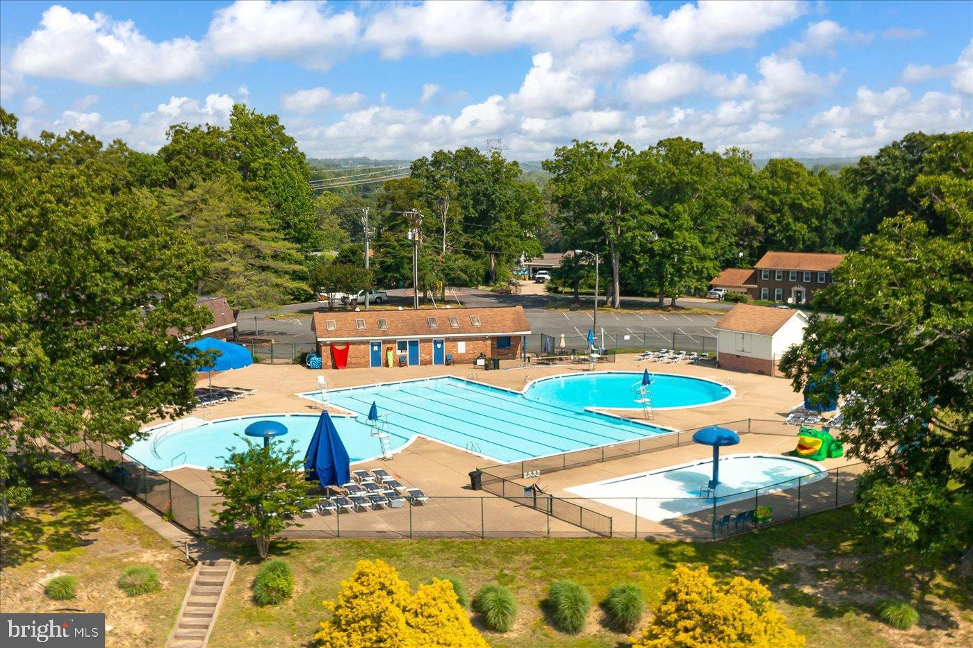 1229 AQUIA DRIVE