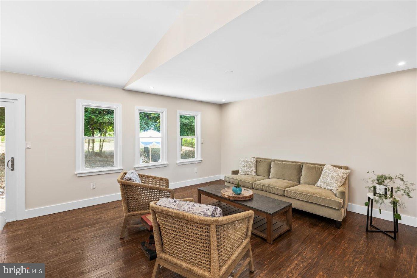 1229 AQUIA DRIVE