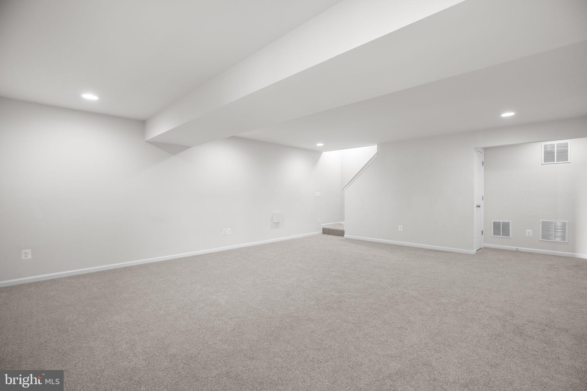 407 APRICOT STREET