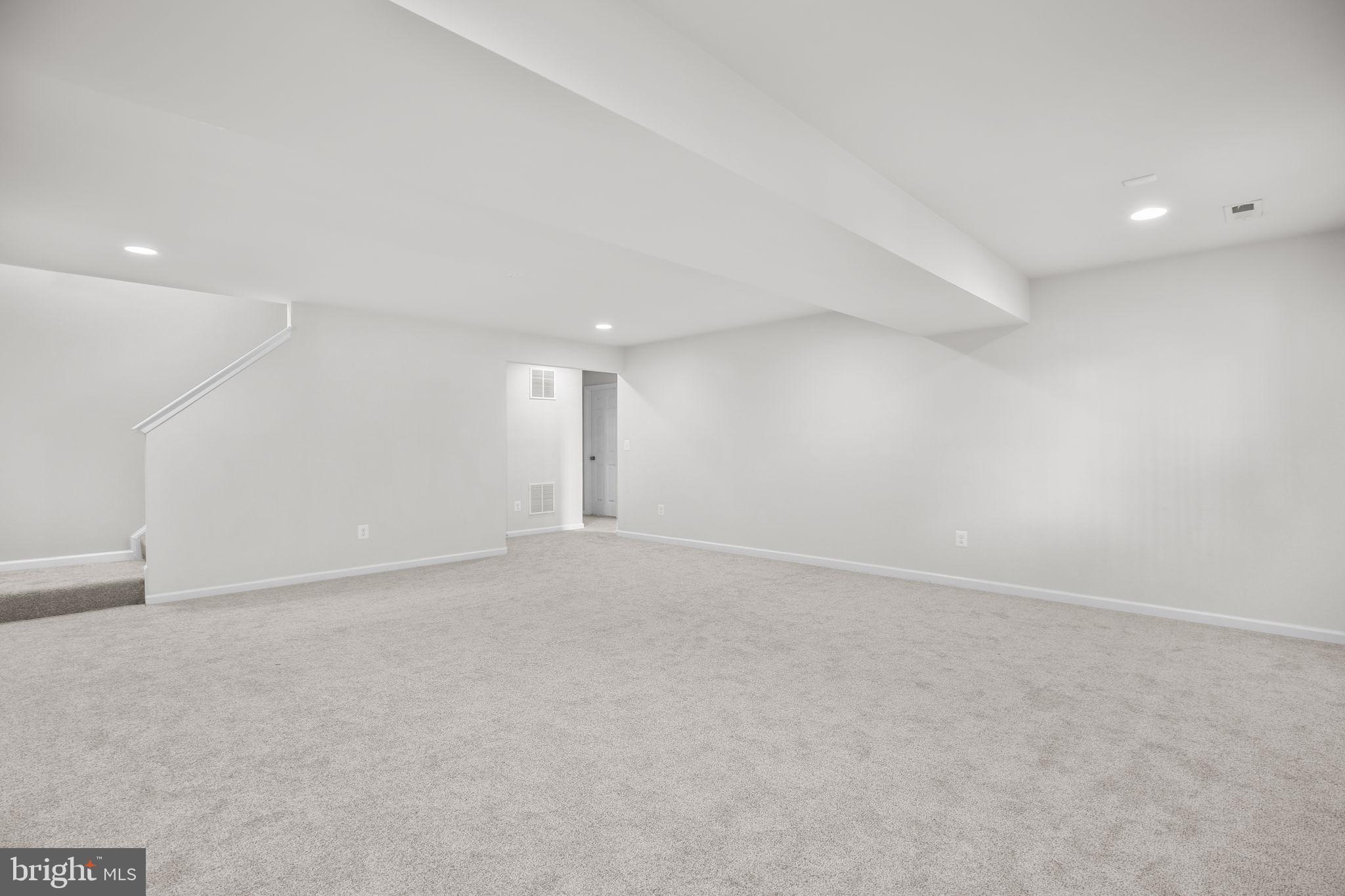 407 APRICOT STREET