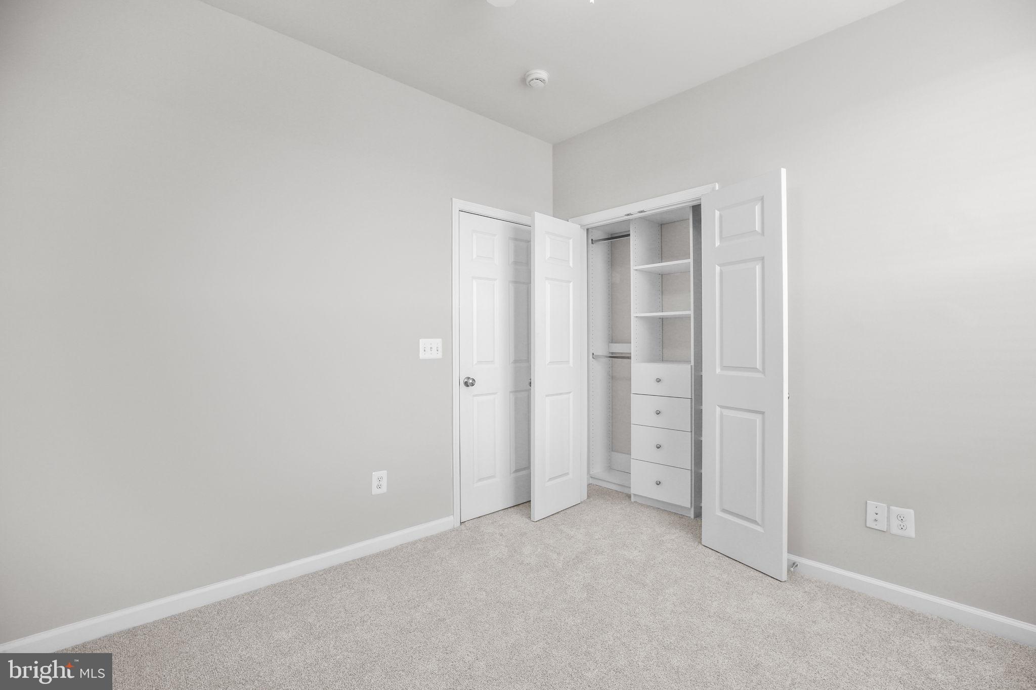 407 APRICOT STREET