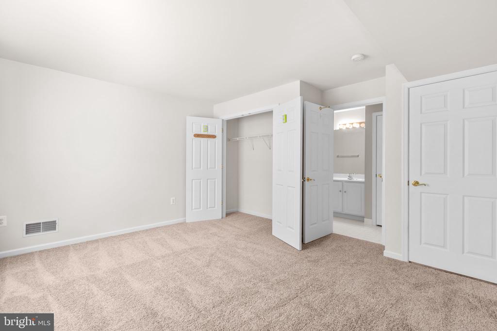304 BRIDGEWATER CIRCLE