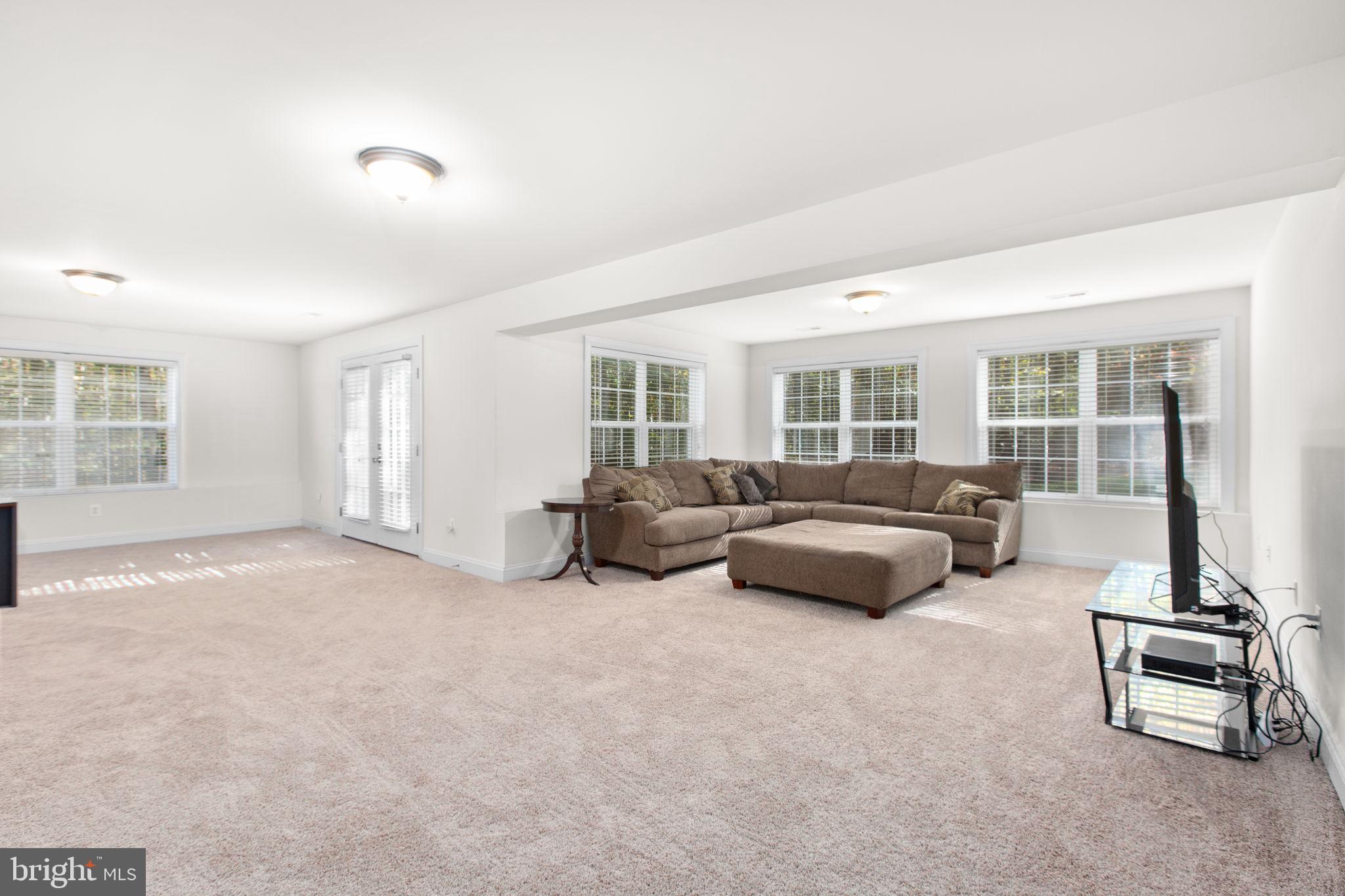 425 GENTLE BREEZE CIRCLE