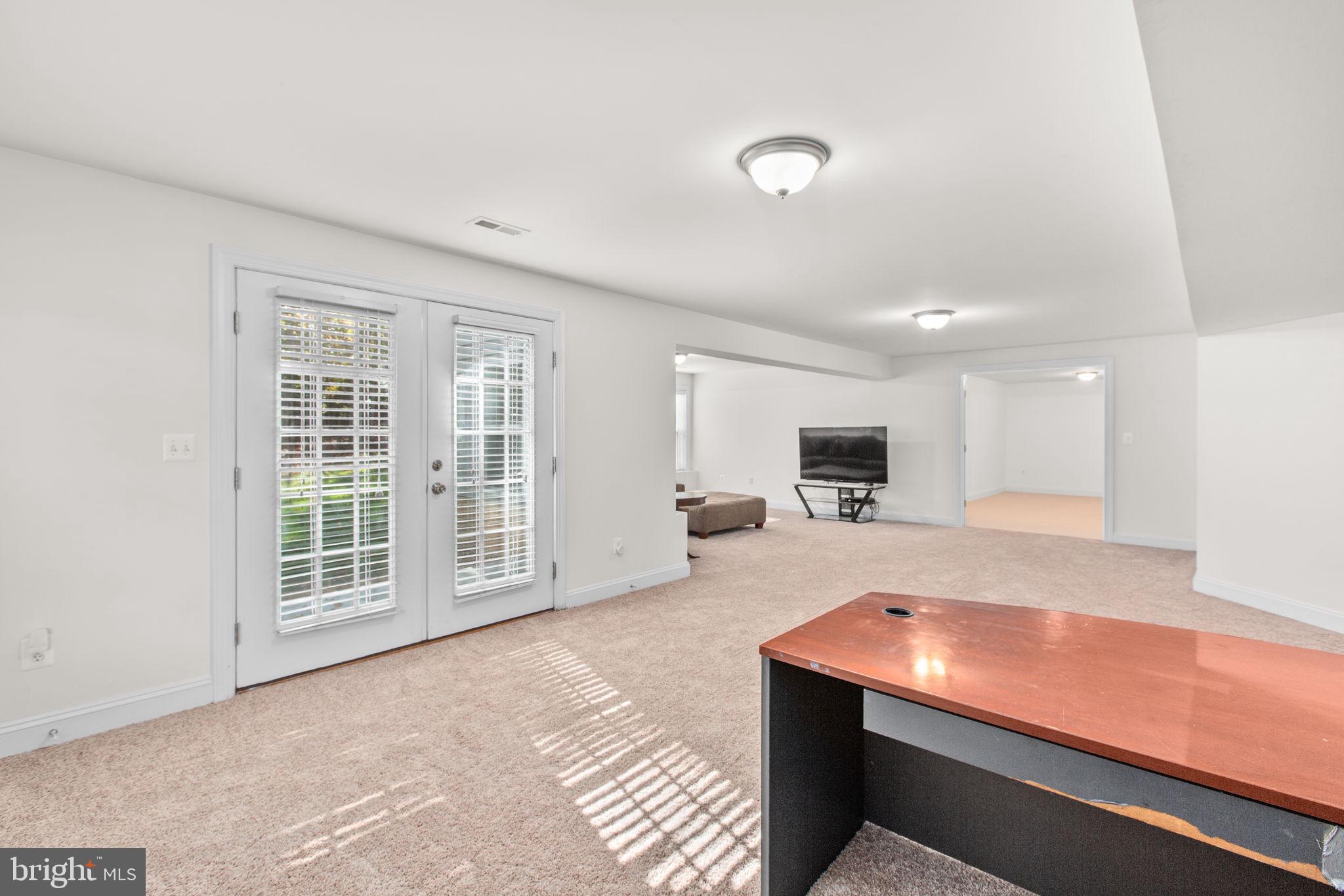 425 GENTLE BREEZE CIRCLE