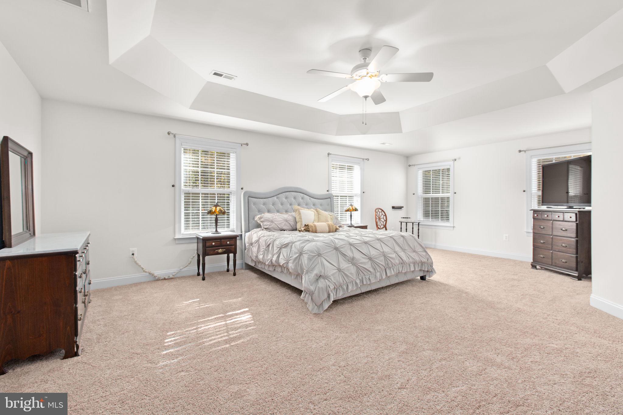 425 GENTLE BREEZE CIRCLE