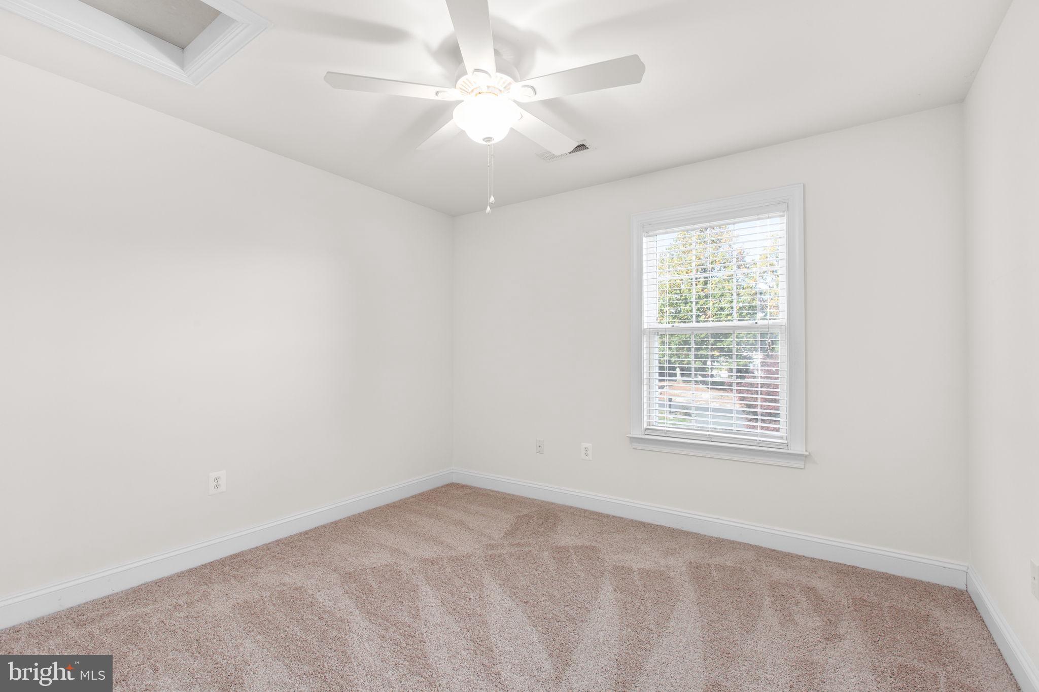 425 GENTLE BREEZE CIRCLE